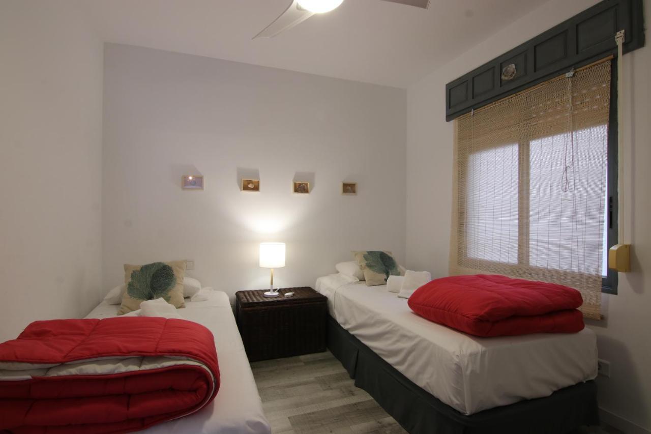 Art Apartment Алтеа Екстериор снимка