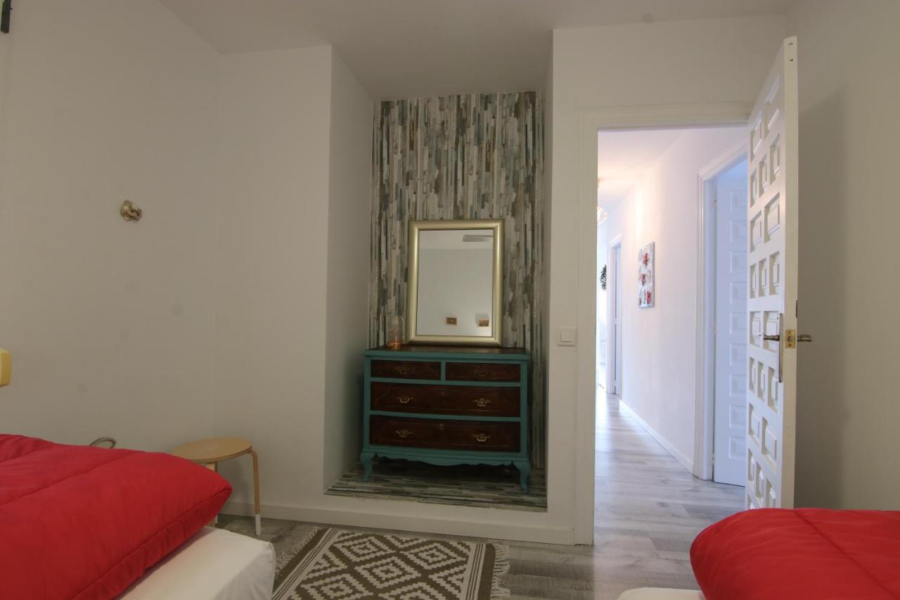 Art Apartment Алтеа Екстериор снимка